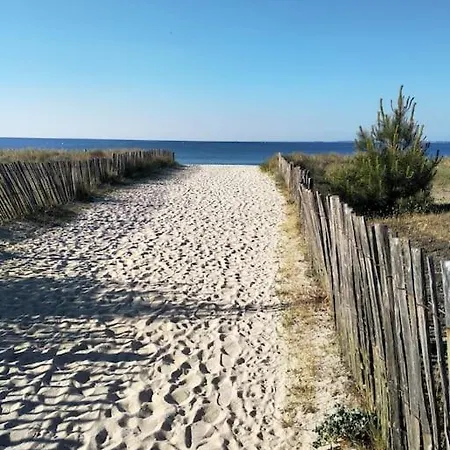 Au Soleil, Marcher Vers La * Torreilles